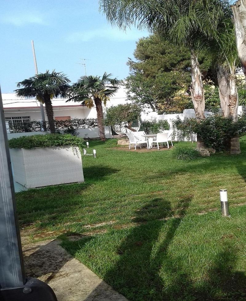 Monolocali Residence Petraroli By Salentolimit Porto Cesareo Kültér fotó