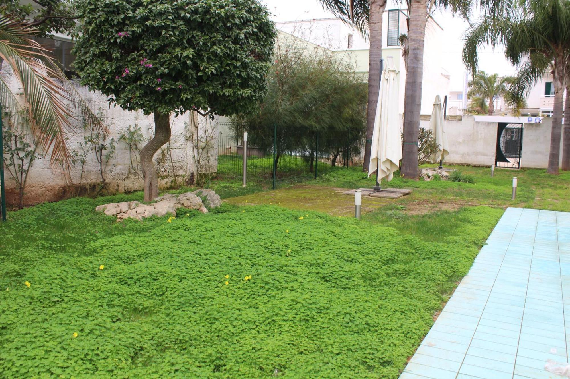 Monolocali Residence Petraroli By Salentolimit Porto Cesareo Kültér fotó
